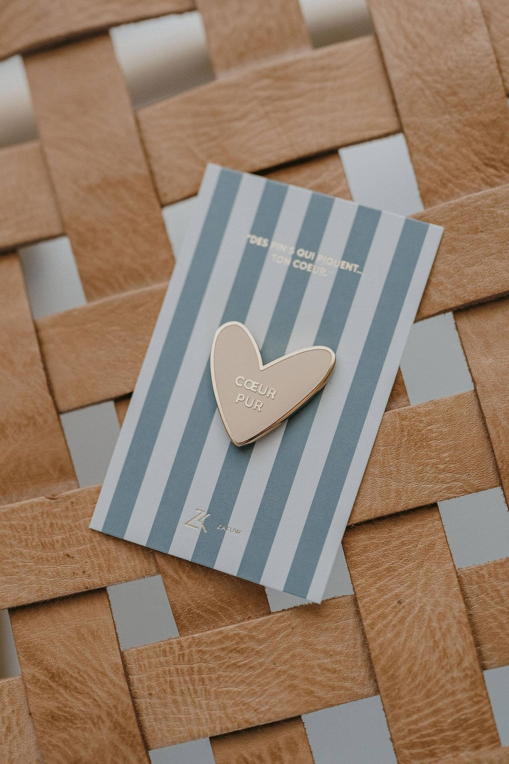 Pin's cœur pur