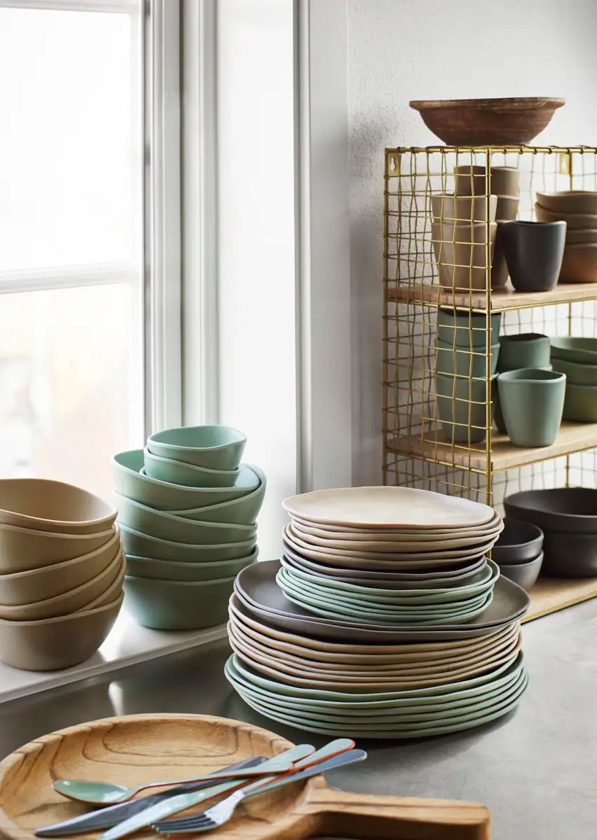Plateau rond en bois - madam stoltz