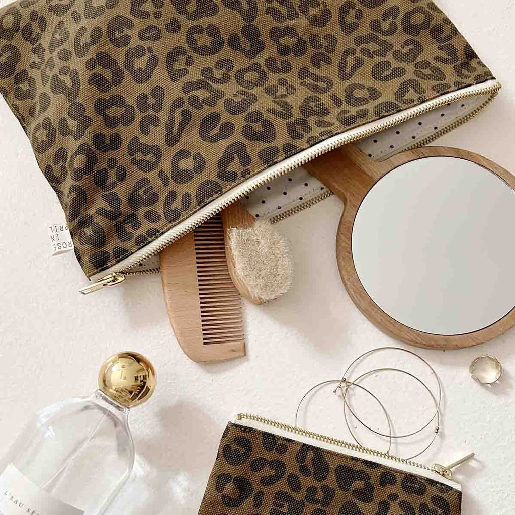 Pochette femme imprimé léopard olive - Rose in April