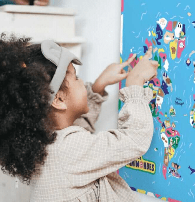 Poster carte du monde enfant - les mini mondes