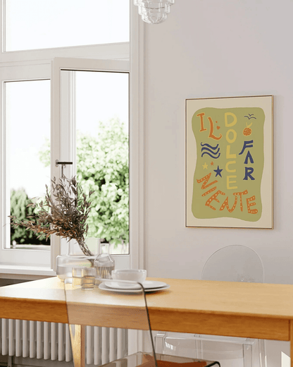 POSTER MURAL COLORÉ LE DOLCE FARNIENTE – DÉTENTE À L’ITALIENNE - Lili Margaret