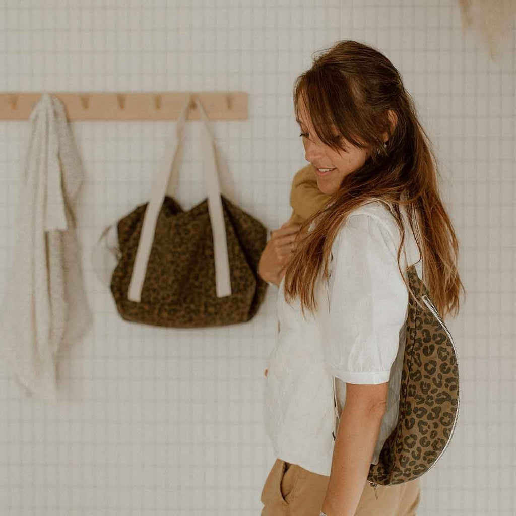Sac banane femme imprimé léopard olive - Rose in April