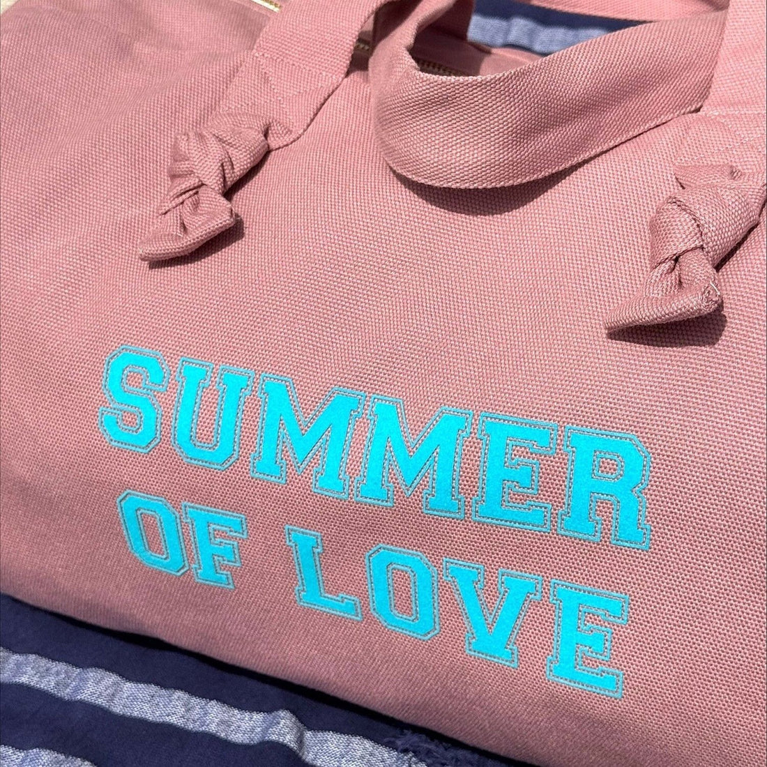 SAC POLOCHON SUMMER OF LOVE ROSE ET BLEU - Marcel et Lily - Lili Margaret