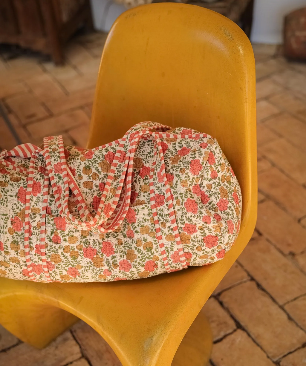 Sac week-end matelassé Ellis Ocre