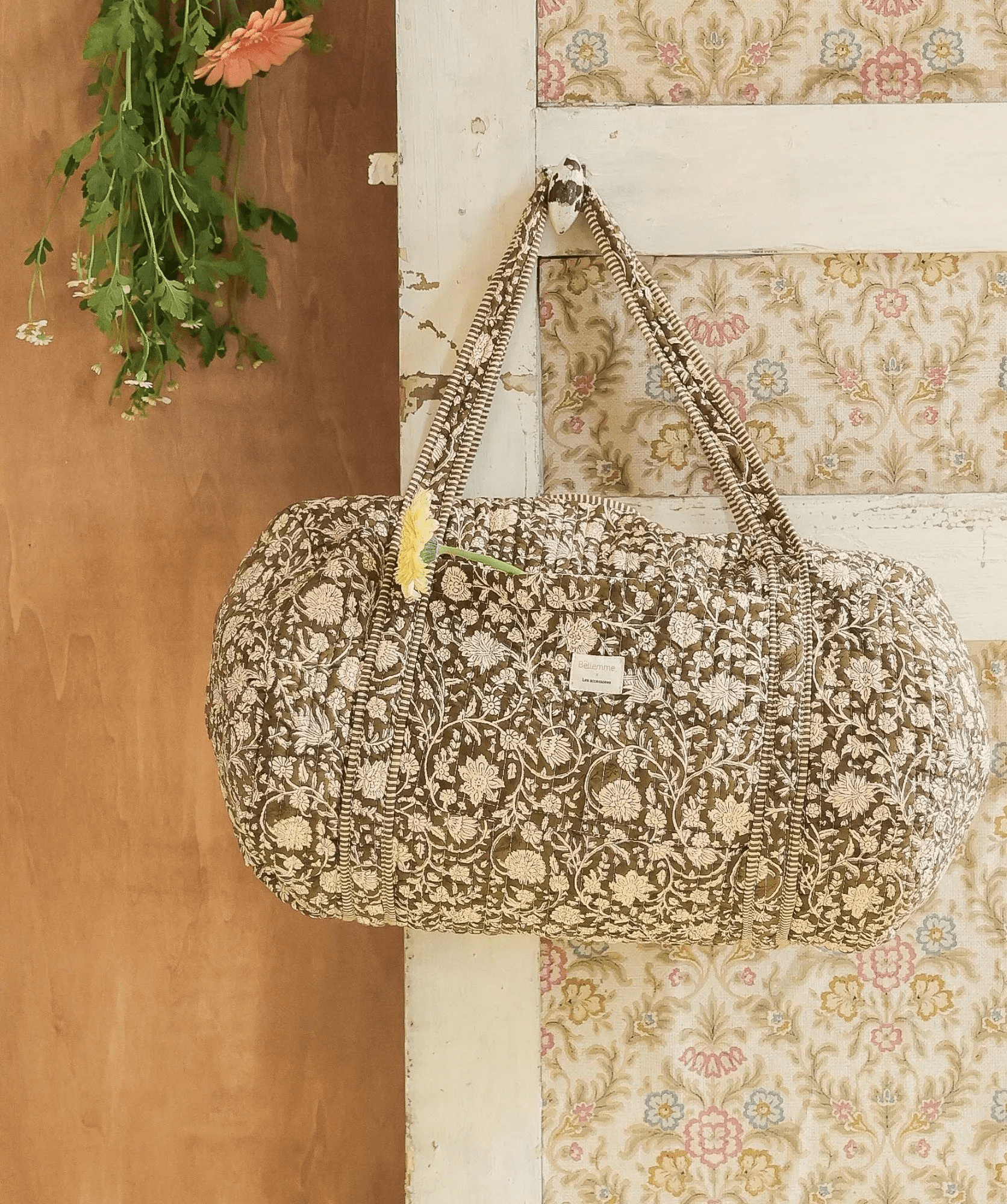 Sac week - end matelassé Anjali Kaki