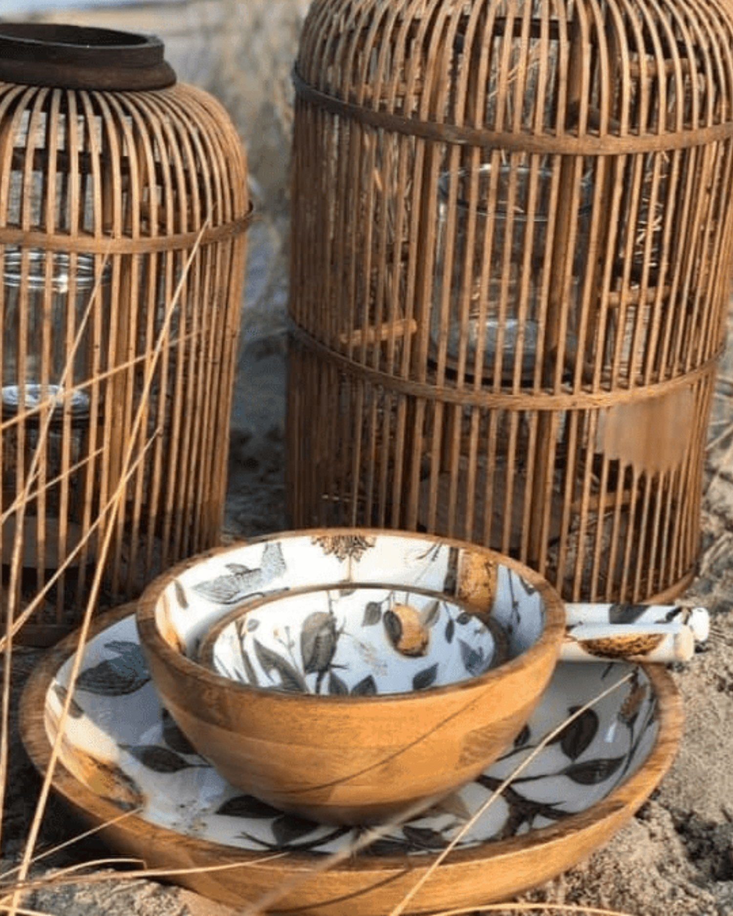 Saladier bois de manguier lemon bird - by room - Lili Margaret