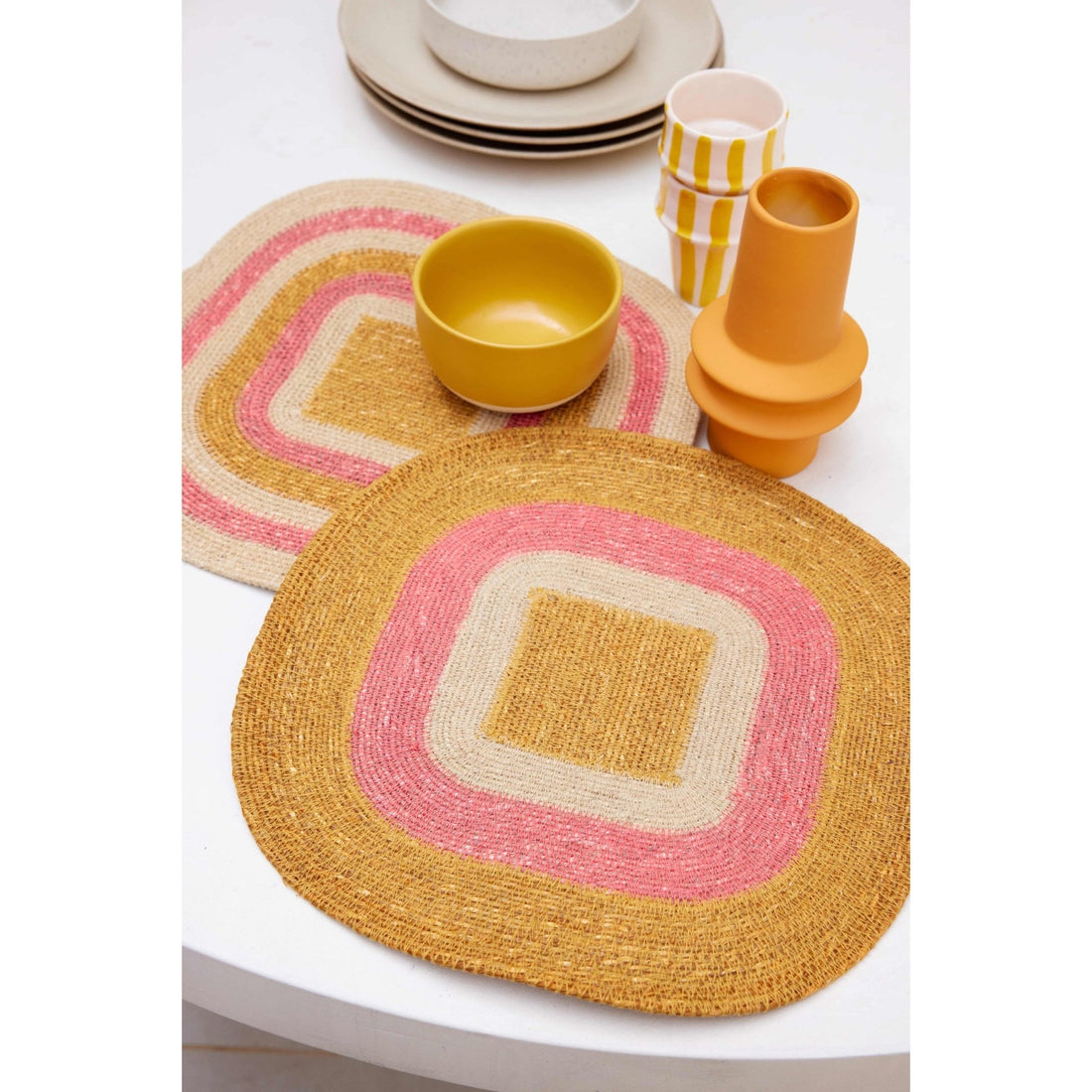 SET DE TABLE EN RAPHIA BOHÈME À RAYURES LARGES - ROSE ET CURRY | | Bonheur du jour - Lili Margaret