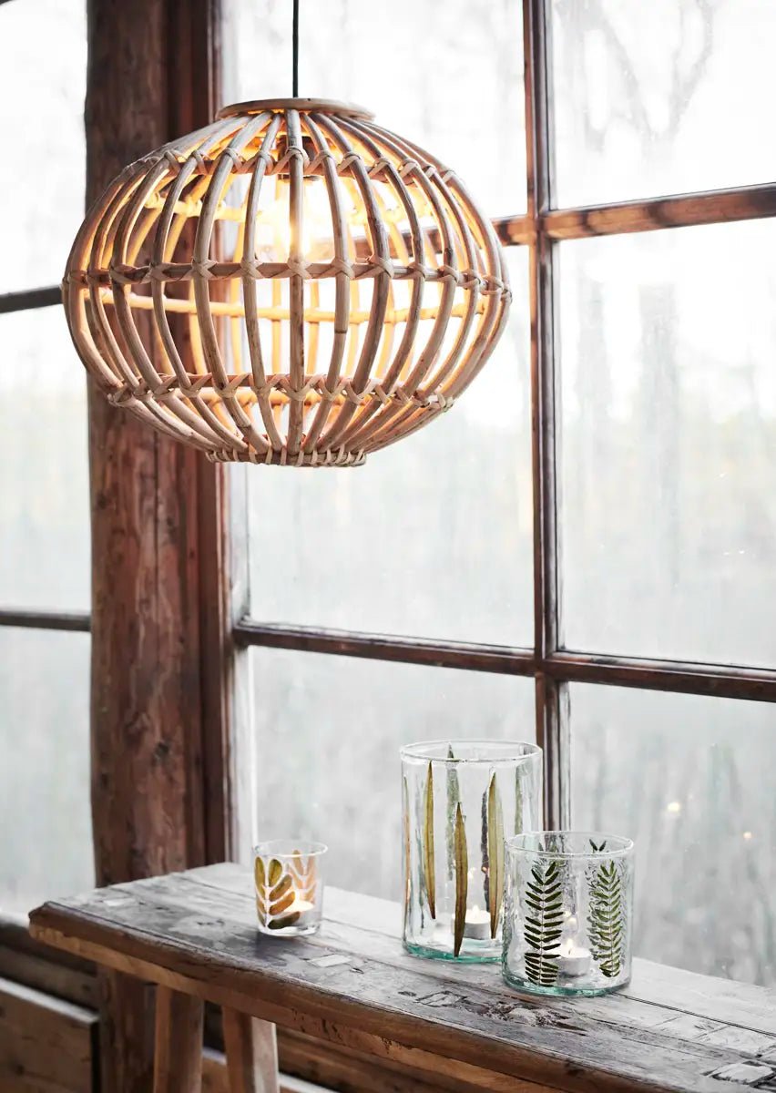 Suspension en rotin - madam stoltz