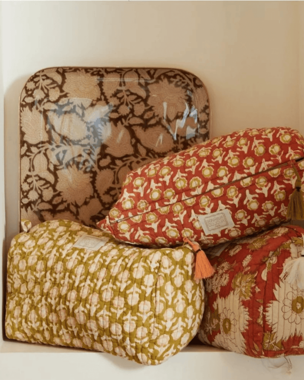 Trousse de toilette femme isha olive - bonheur du jour paris