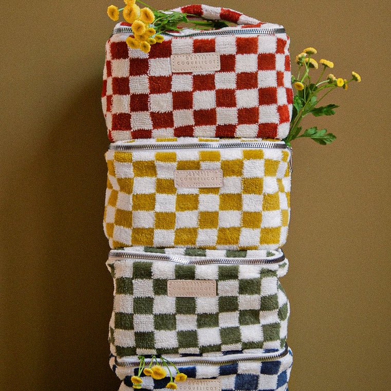Vanity souple en éponge damier (5 coloris)
