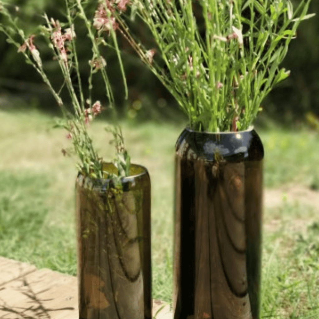 Grand vase verre recyclé brun - plates & culotées