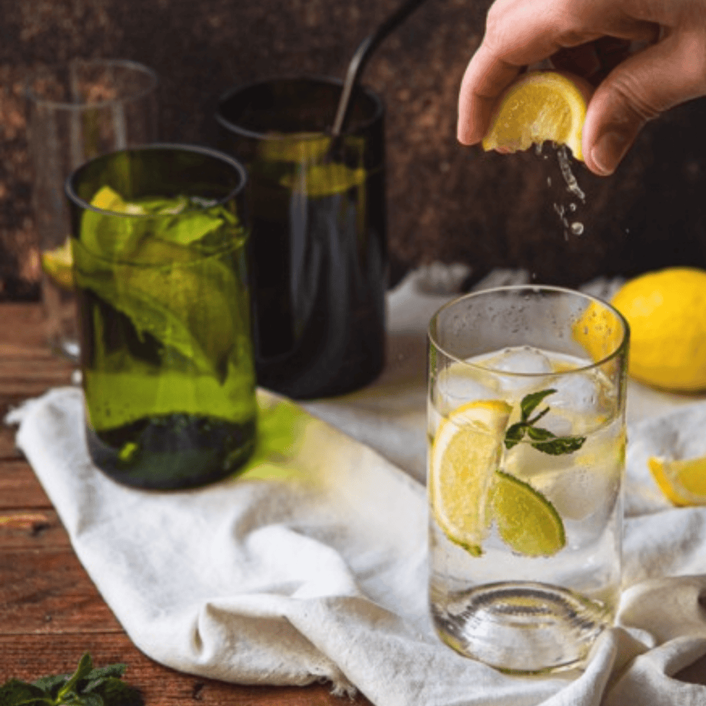 Verre cocktail vin recyclé brun - format long drink plates & culotées